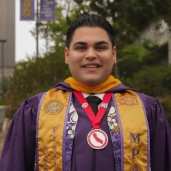 Iese Esera head shot